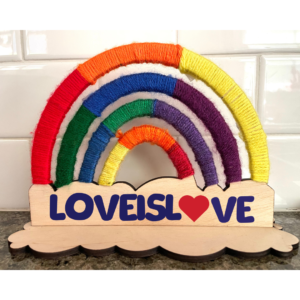 Wood & Yarn Rainbow Craft Kit - LGBTQ+
